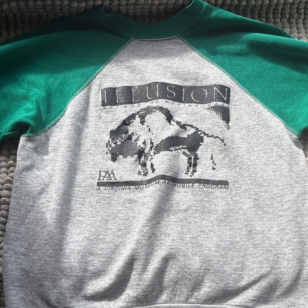 Vintage Kids Sweatshirt - Green and Gray Illusion Design